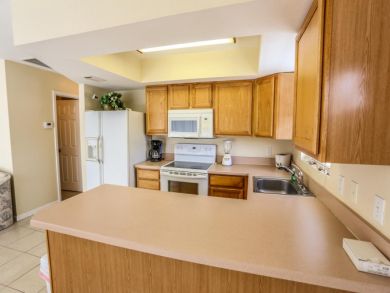 Fort Myers Vacation Compound Seven Bedroom  with Pool